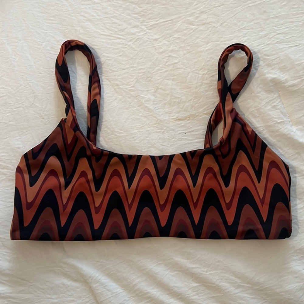 Skatie mya top in woodland